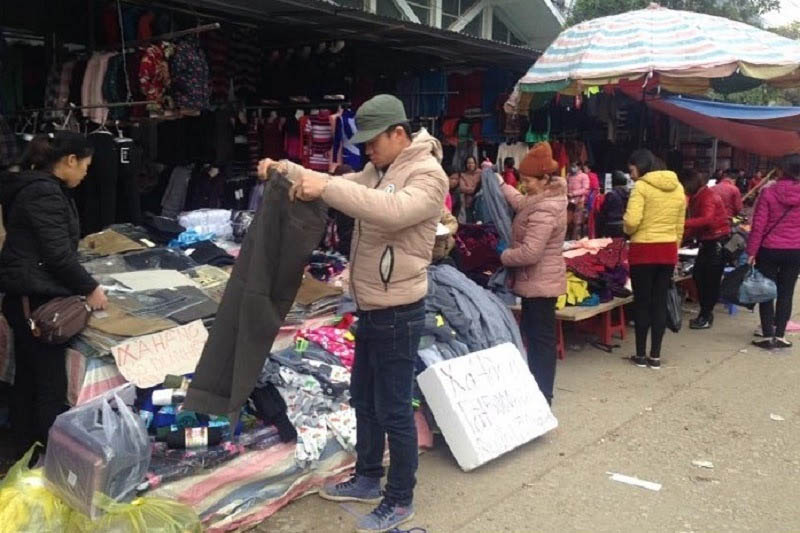 Nhập hàng ở chợ Tân Thanh các chủ shop không phải lo lắng quá nhiều, bởi giá cả không bị hét quá cao