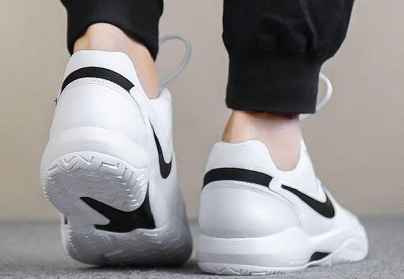  Nike Court Air Zoom Resistance cho nữ