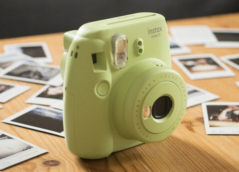 Máy ảnh chụp lấy ngay Fujifilm Instax Mini 9