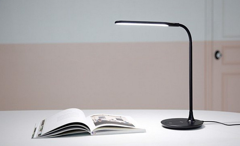 Thương hiệu đèn bàn chống cận Philips
