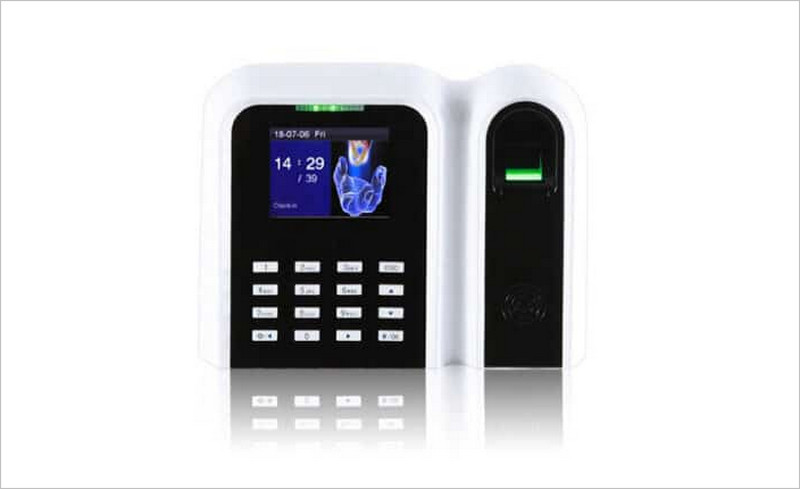 Máy chấm công thẻ từ Gigata
