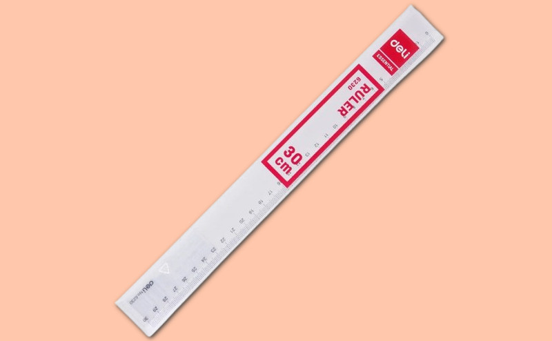 Thương hiệu thước kẻ DELI