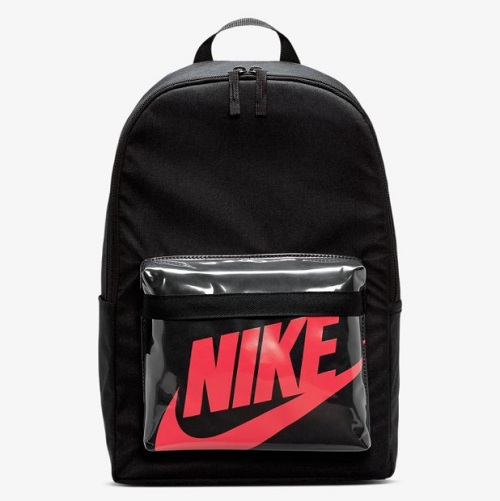 Balo Nike là những mẫu balo có phong cách đơn giản