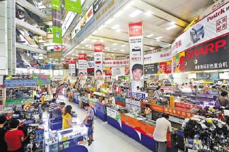 Nhập hàng đèn led giá rẻ dễ dàng tại các chợ đầu mối của Trung Quốc