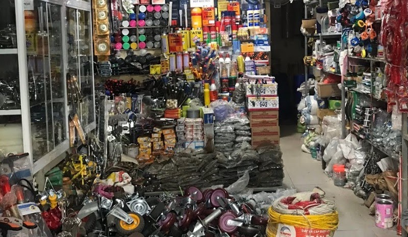 Nếu có ít vốn chủ shop nên nhập hàng của nhà phân phối ở Việt Nam