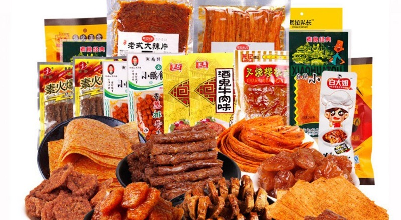 Các loại que cay, chân gà, vịt cay