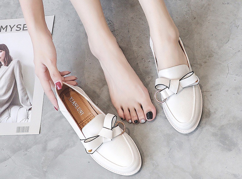 Mẫu giày đế bệt nữ loafer