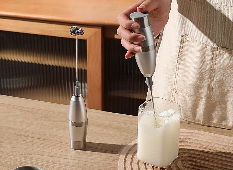 Máy tạo bọt sữa cầm tay di động Sweejar