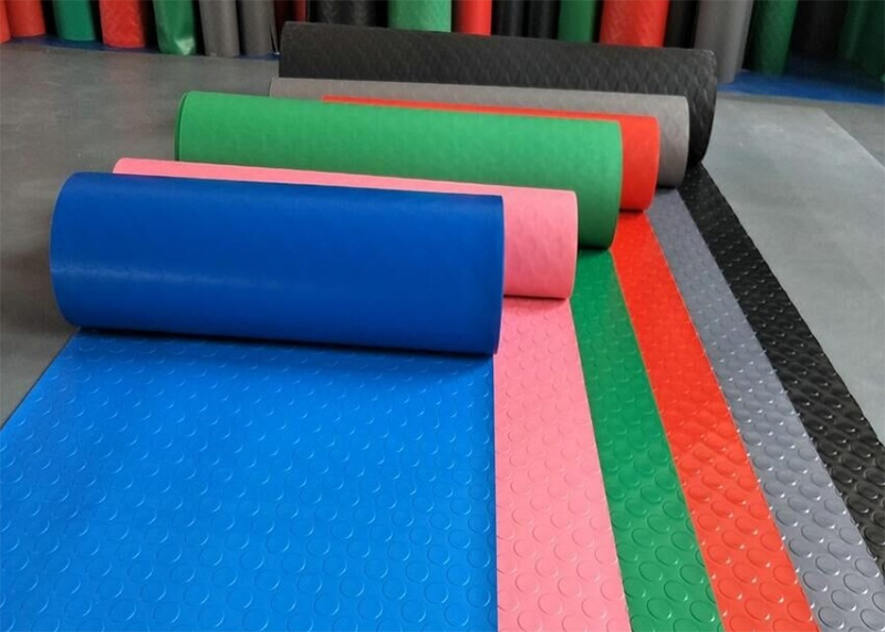 Thảm trải sàn dáng cuộn
