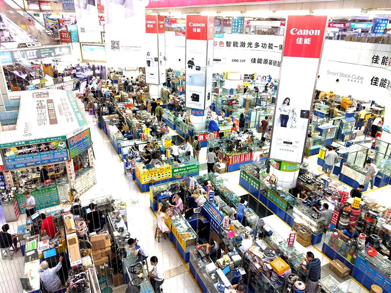 Nhập điều hòa tại các chợ của Trung Quốc