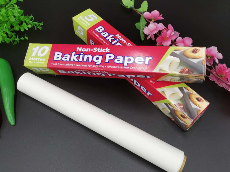 Giấy nến giúp bánh không dính vào khuôn