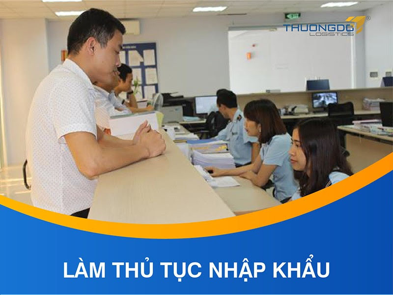 Làm thủ tục xuất nhập khẩu hàng hoá tại cơ quan hải quan