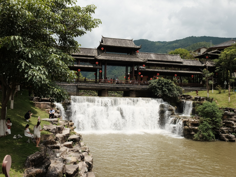 Làng Miêu Tích Thủy