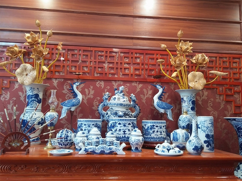 Kinh doanh đồ thờ dịp Tết cực lãi