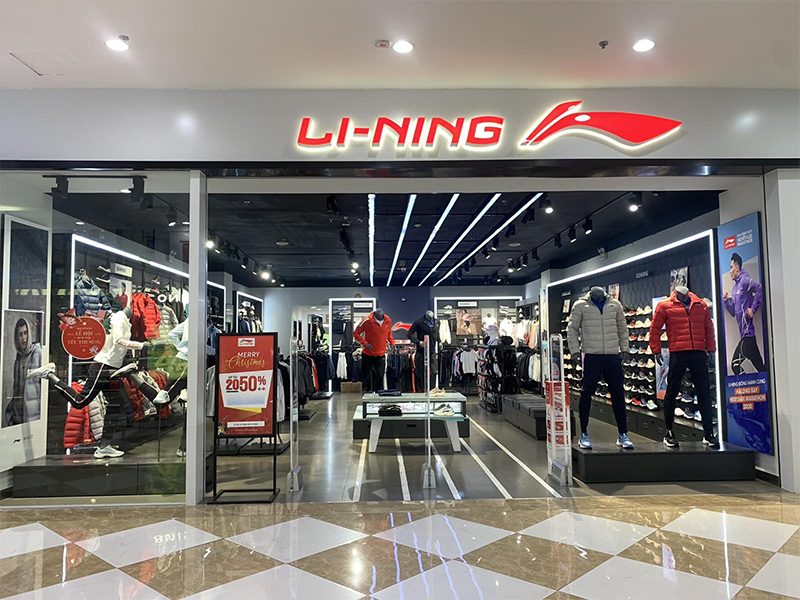 cửa hàng chuyển nhượng của Lining tại Việt Nam